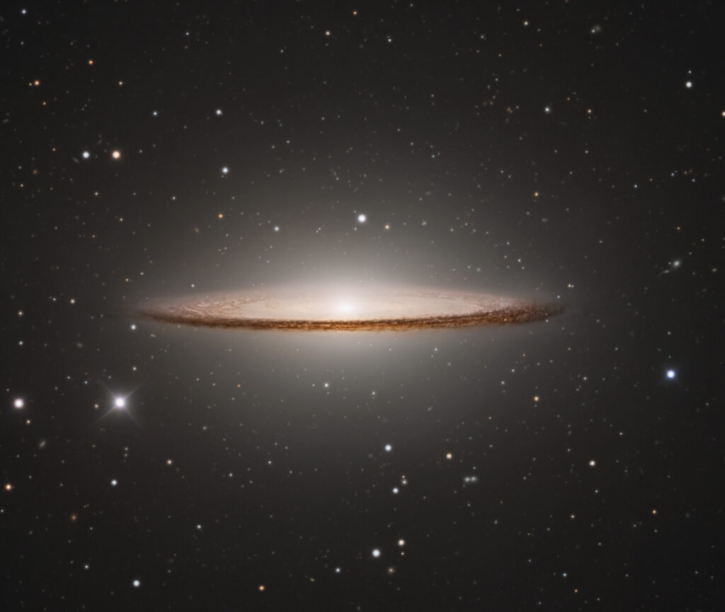 M 104(NGC 4594)