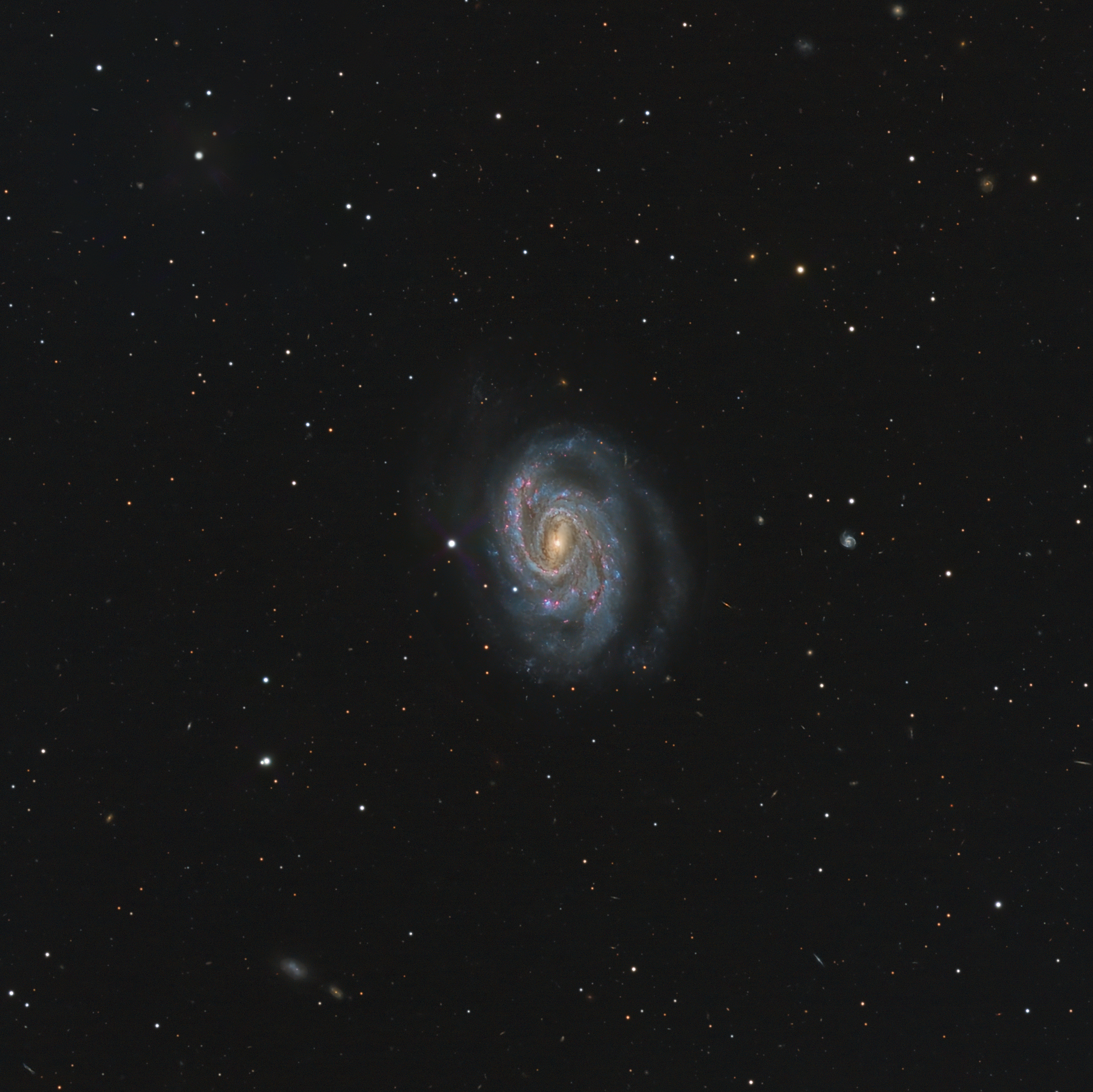 NGC 1832