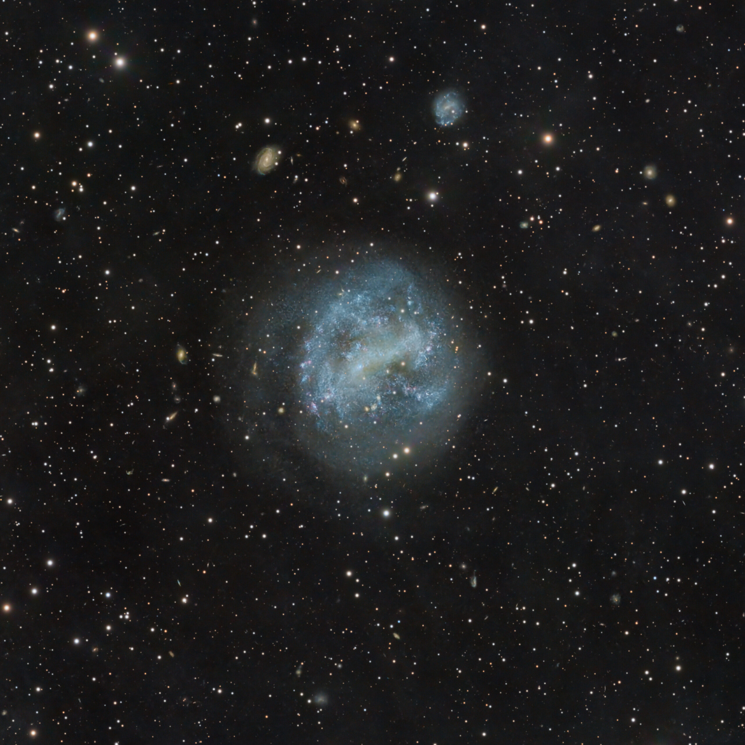 IC 4710