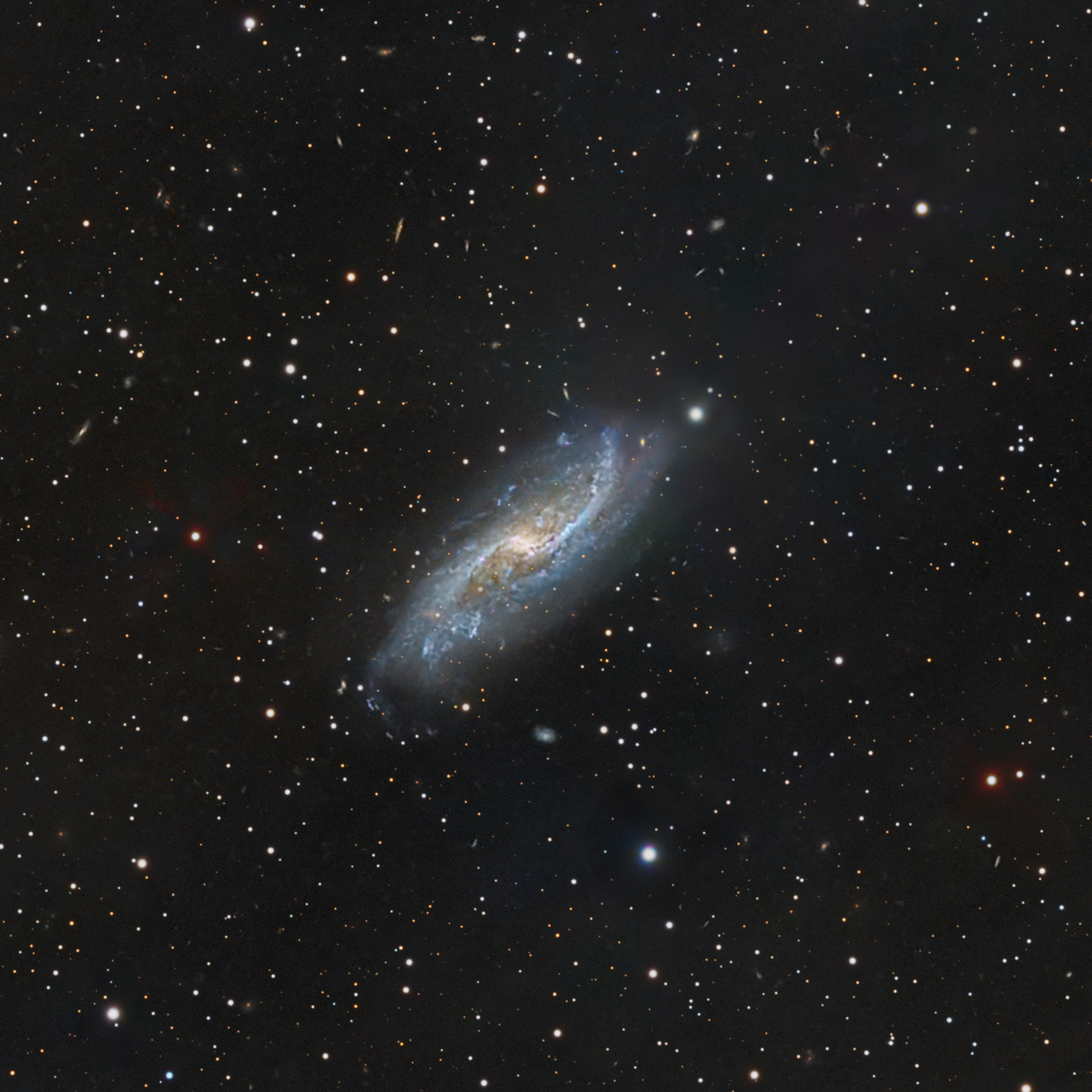 IC 4694