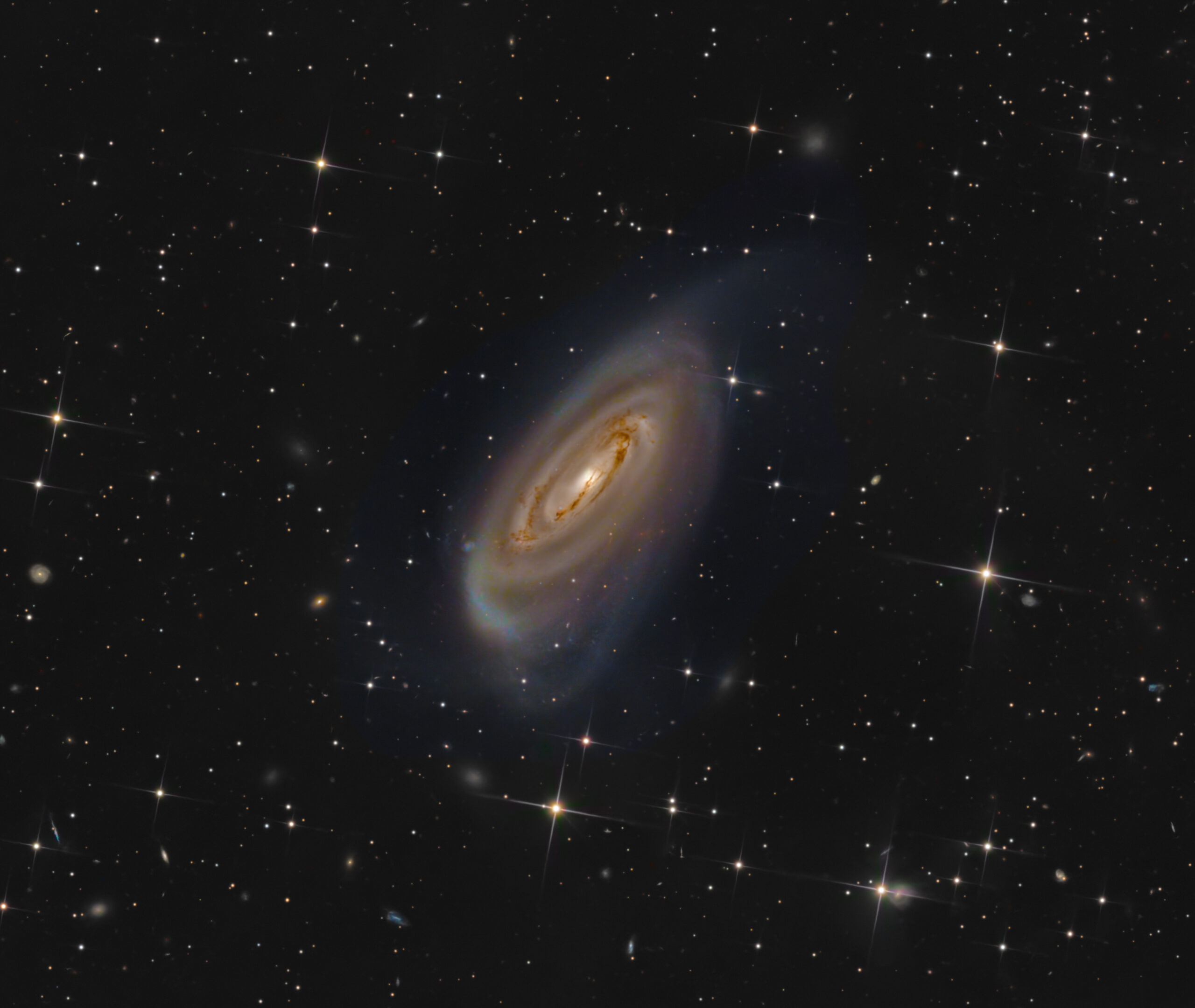 NGC 3281