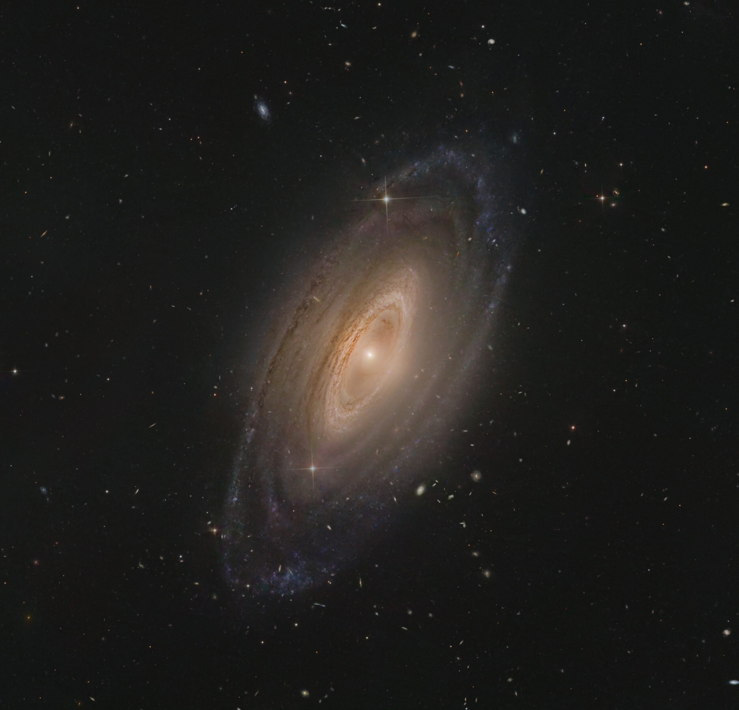 NGC 4698