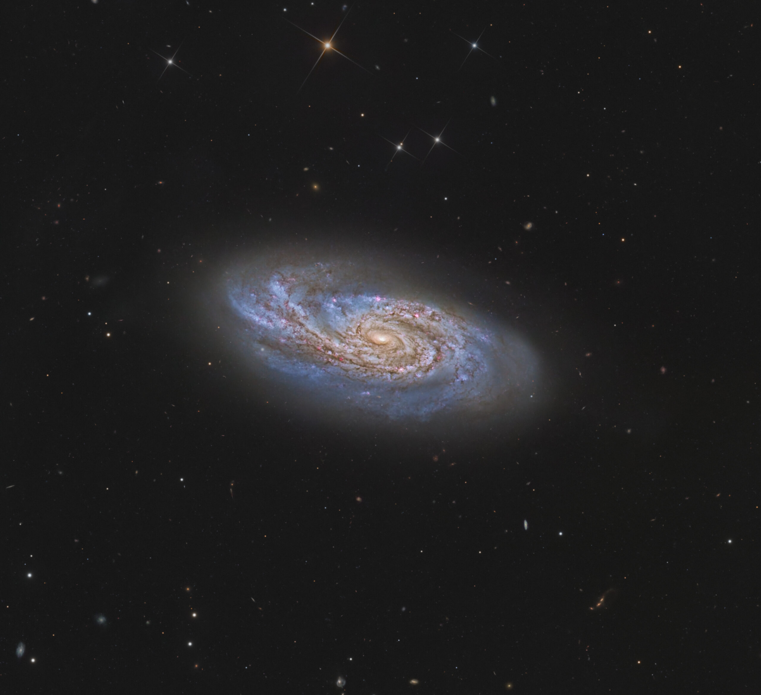 NGC 908